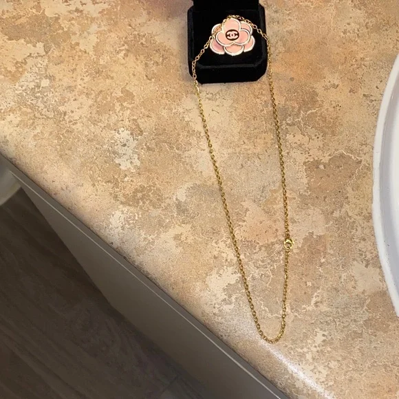 CHANEL Pink and Gold Flower Necklace - Picture 7 of 7